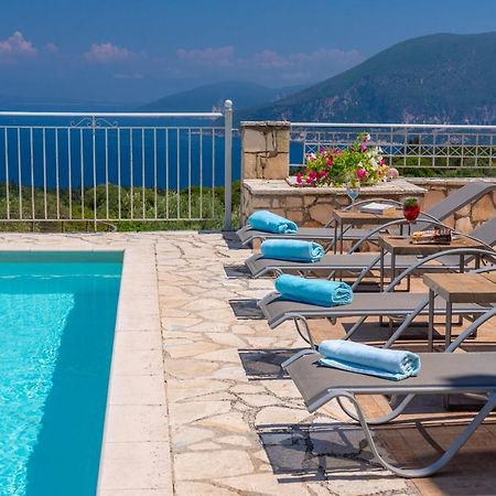 Guiscardos Luxury Villa Fiskardo Bagian luar foto