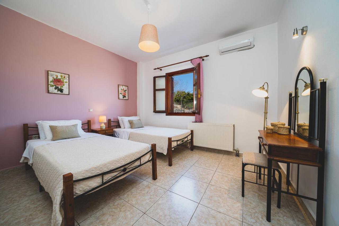 Guiscardos Luxury Villa Fiskardo Bagian luar foto