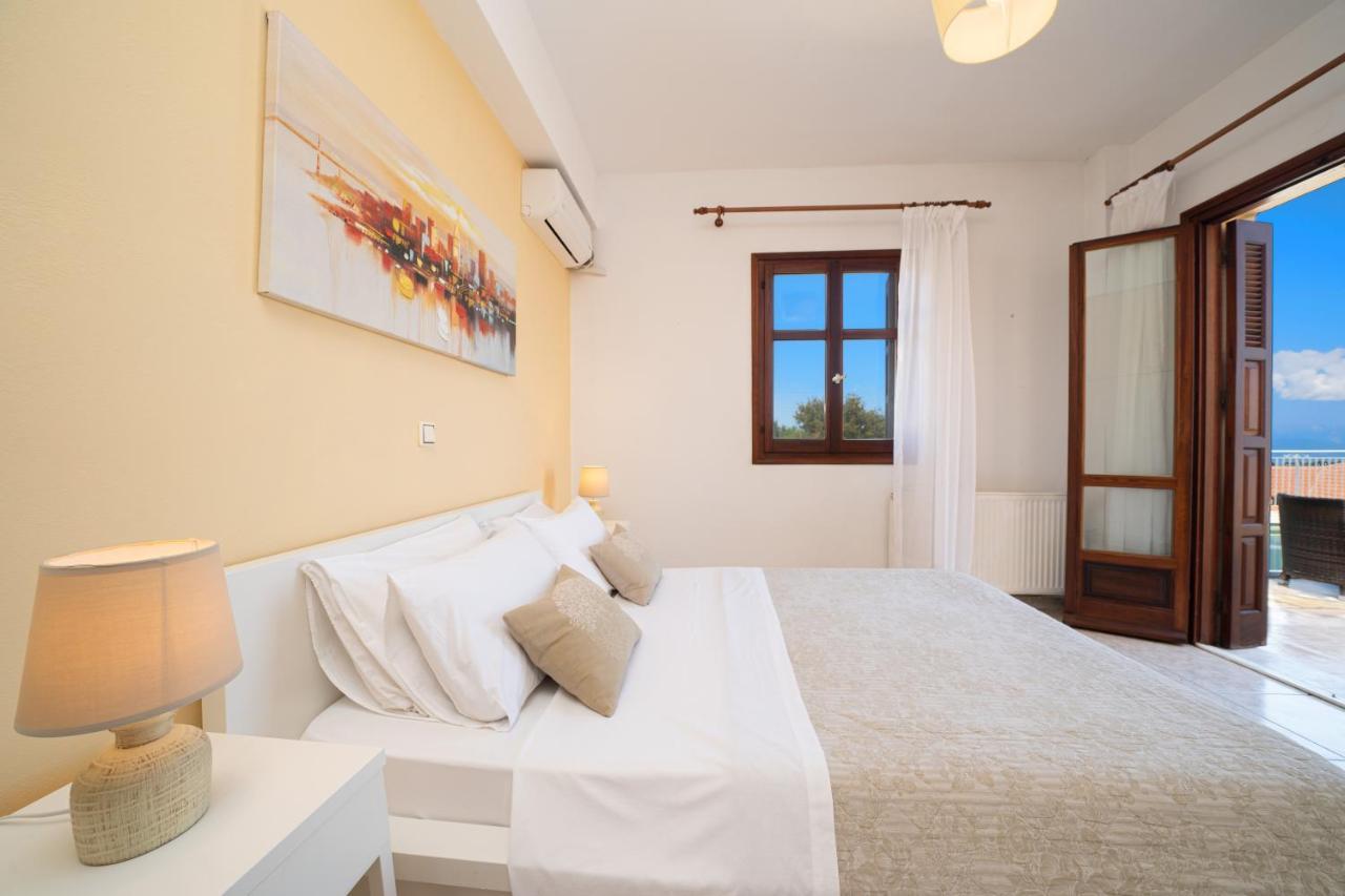 Guiscardos Luxury Villa Fiskardo Bagian luar foto